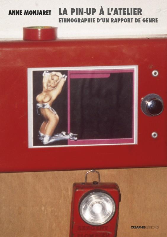 La pin-up à l'atelier